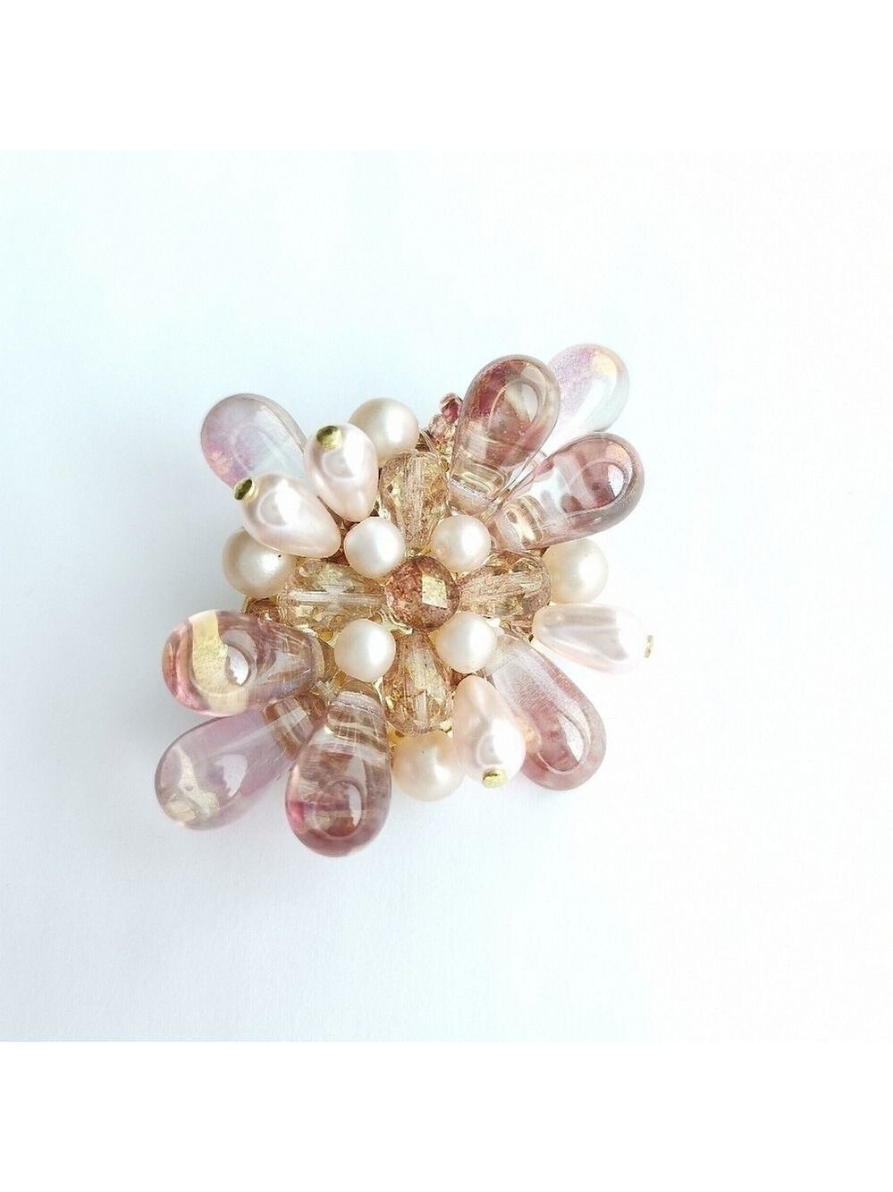 VINTAGE 70s brooch pin  pearl beads rose